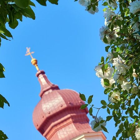 Gaestehaus Benediktinerstift Goettweig - Bed & Breakfast Monastery Bed & Breakfast Furth bei Gottweig Bagian luar foto